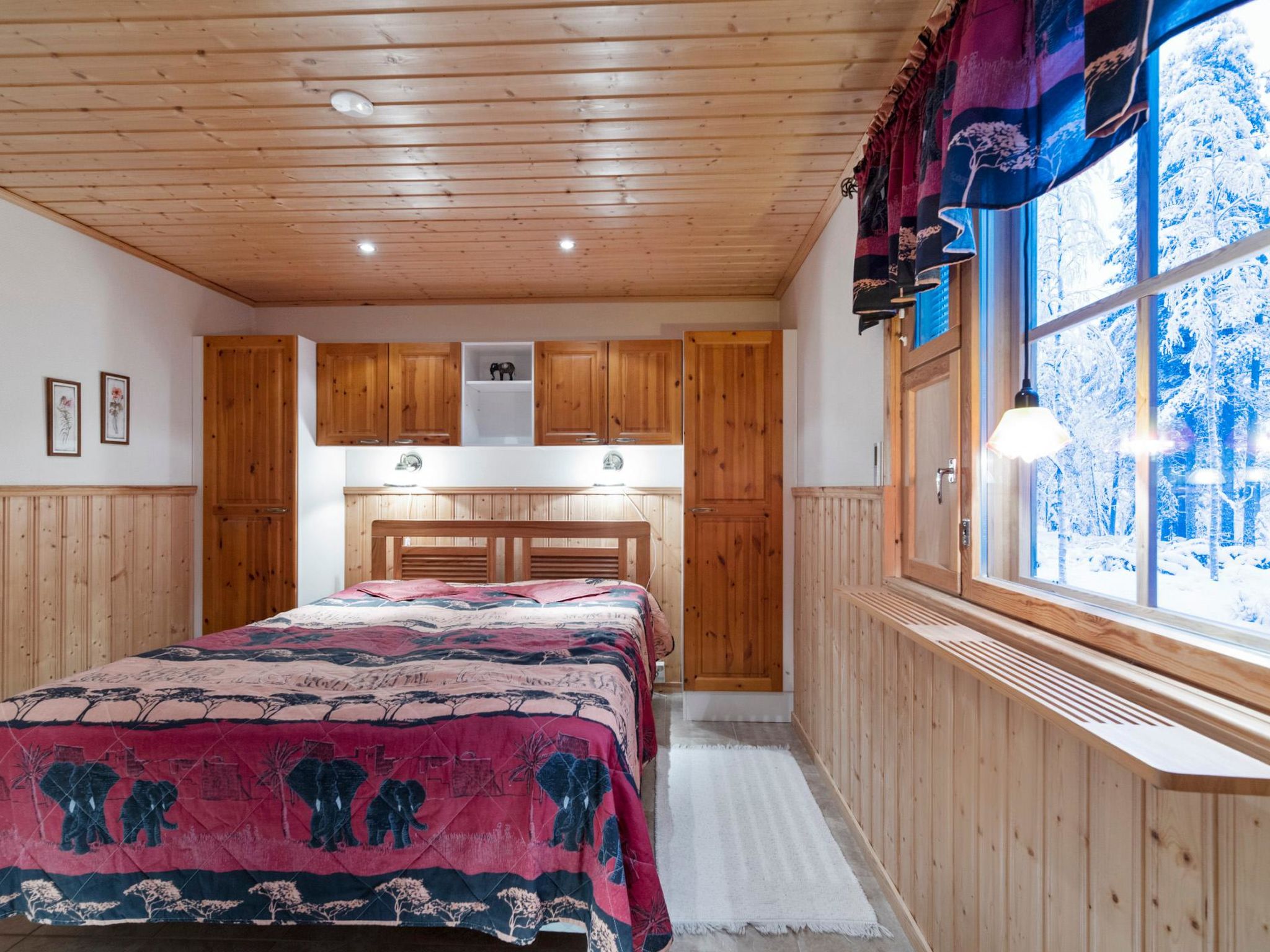 Ylläshuili 2-Dedans