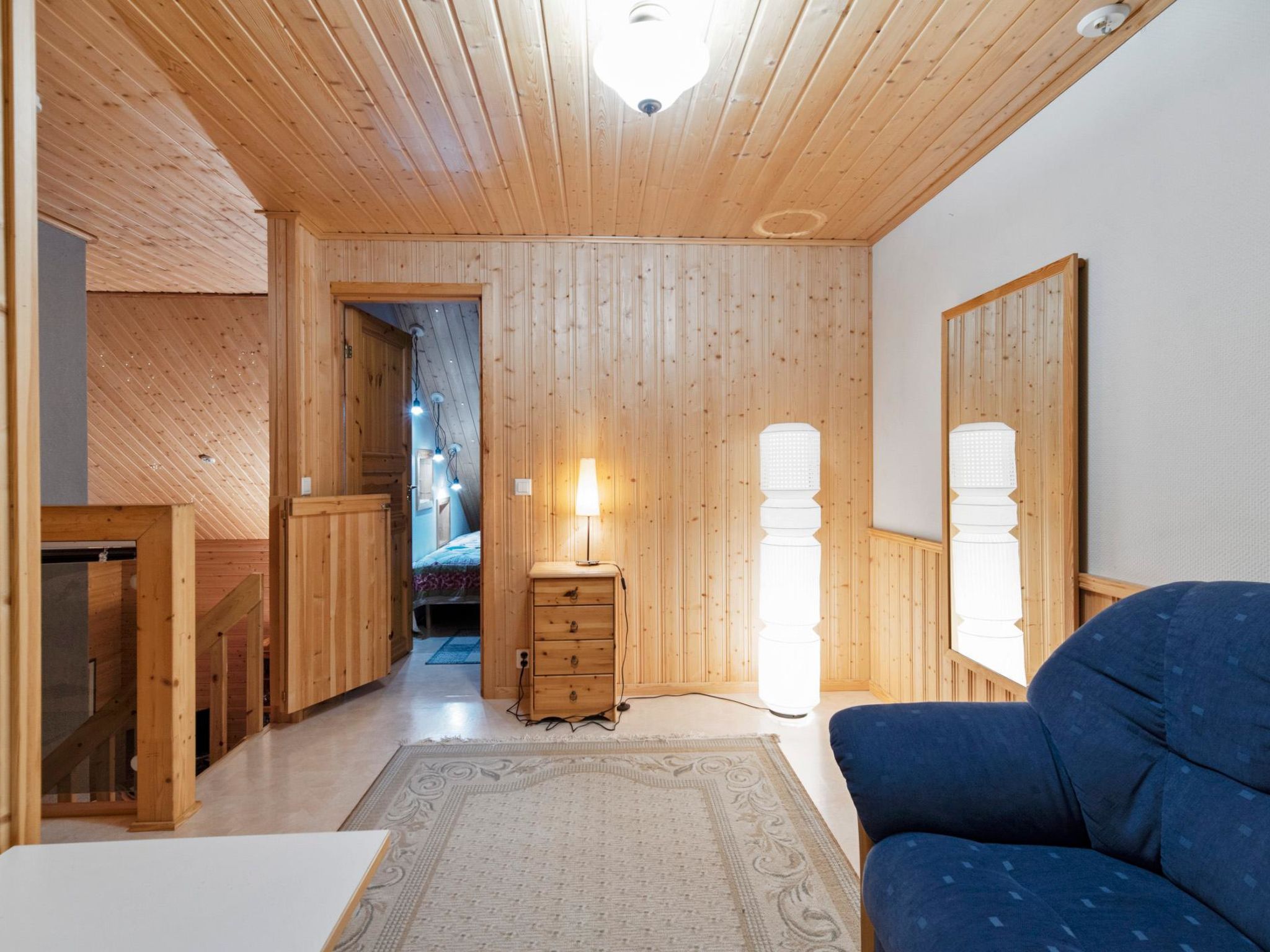 Ylläshuili 2-Dedans