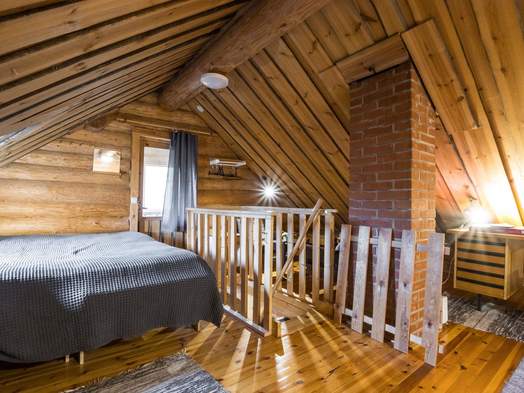 Tunturitähti, lainio-Dedans