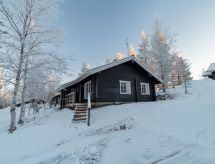Lomaylläs maja, palovaarankaarre 6 a