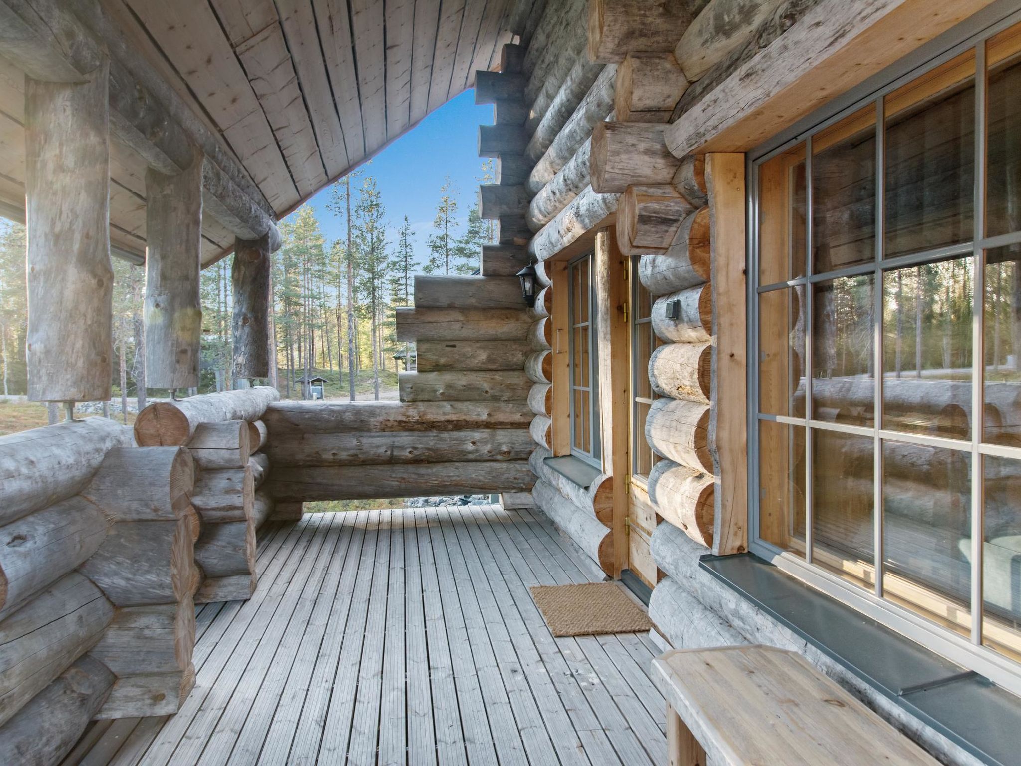 Luostakka small-Inside