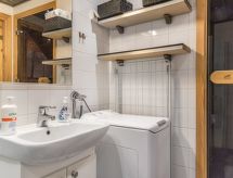 Vacation home Aurinko-saga
