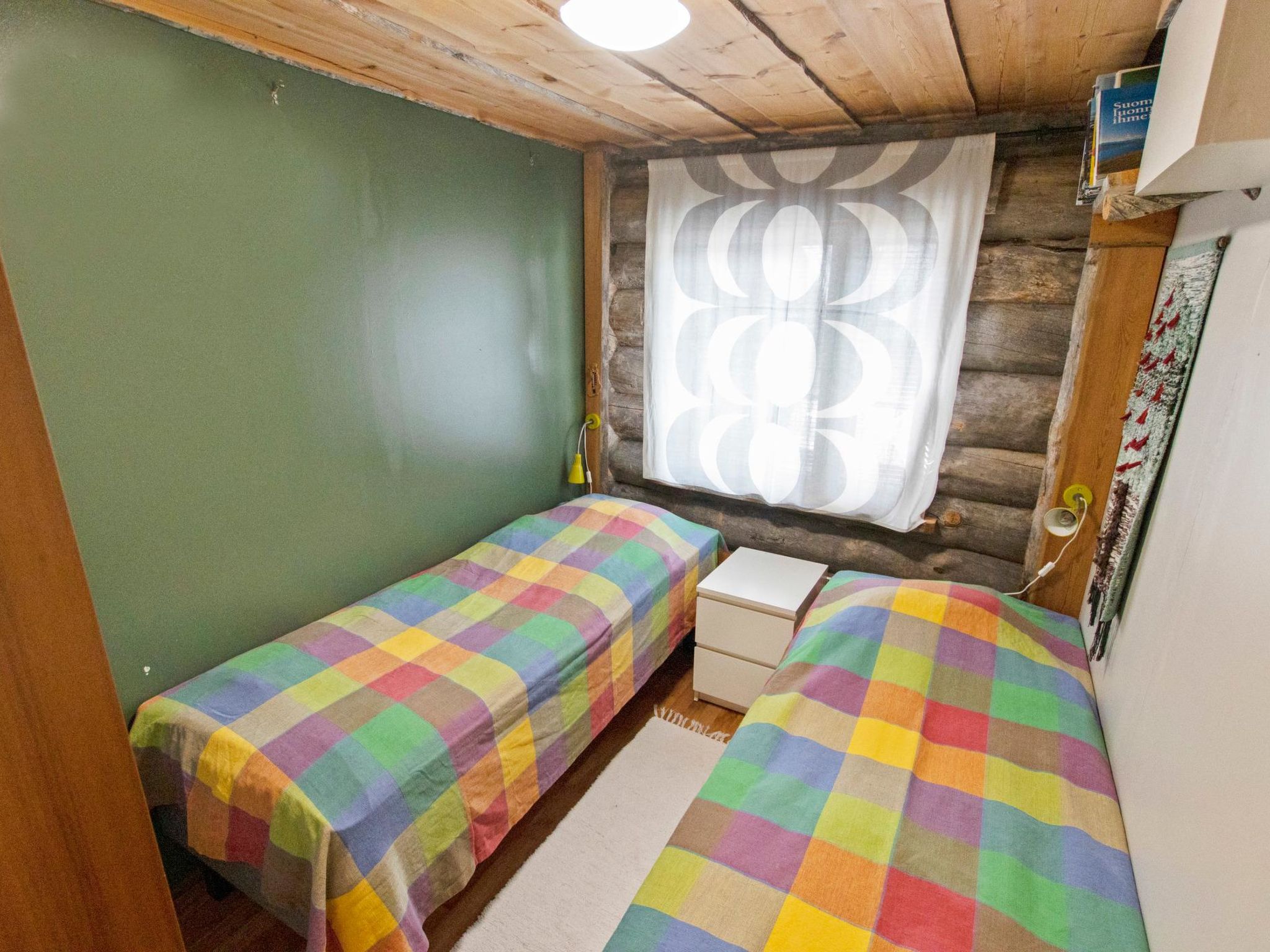 Hankipolku 7b / ukuli-Binnen