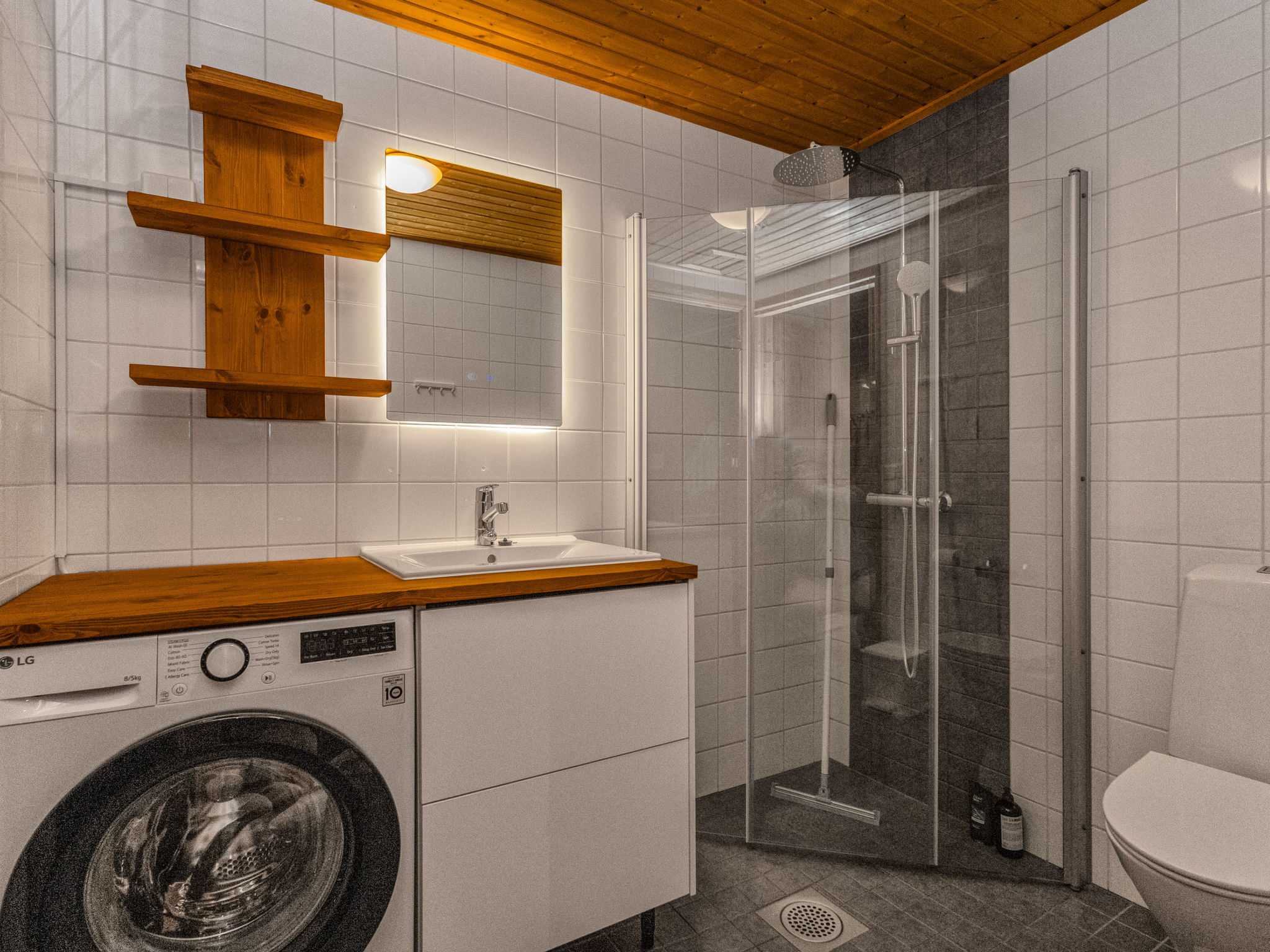 Kultapiisku 2-Dedans