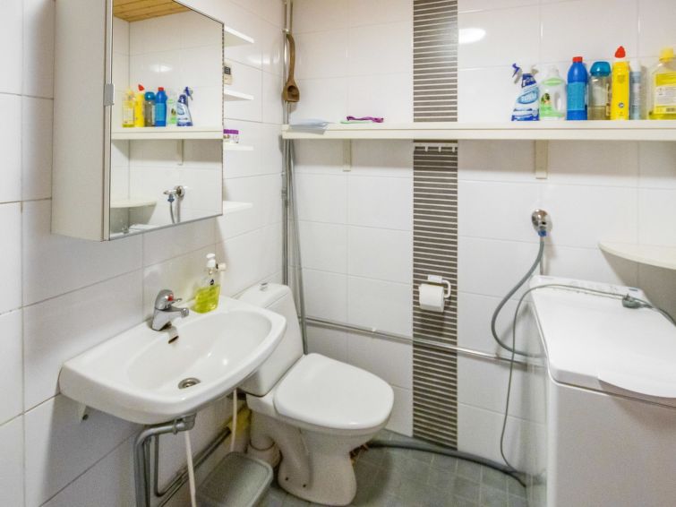 Yllastokka 8 - Slide 11