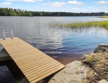 Semesterhus Nesterin helmi