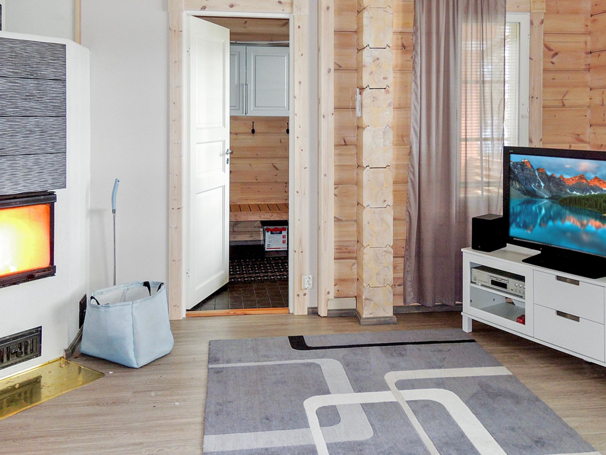 Nesterin helmi-Binnen