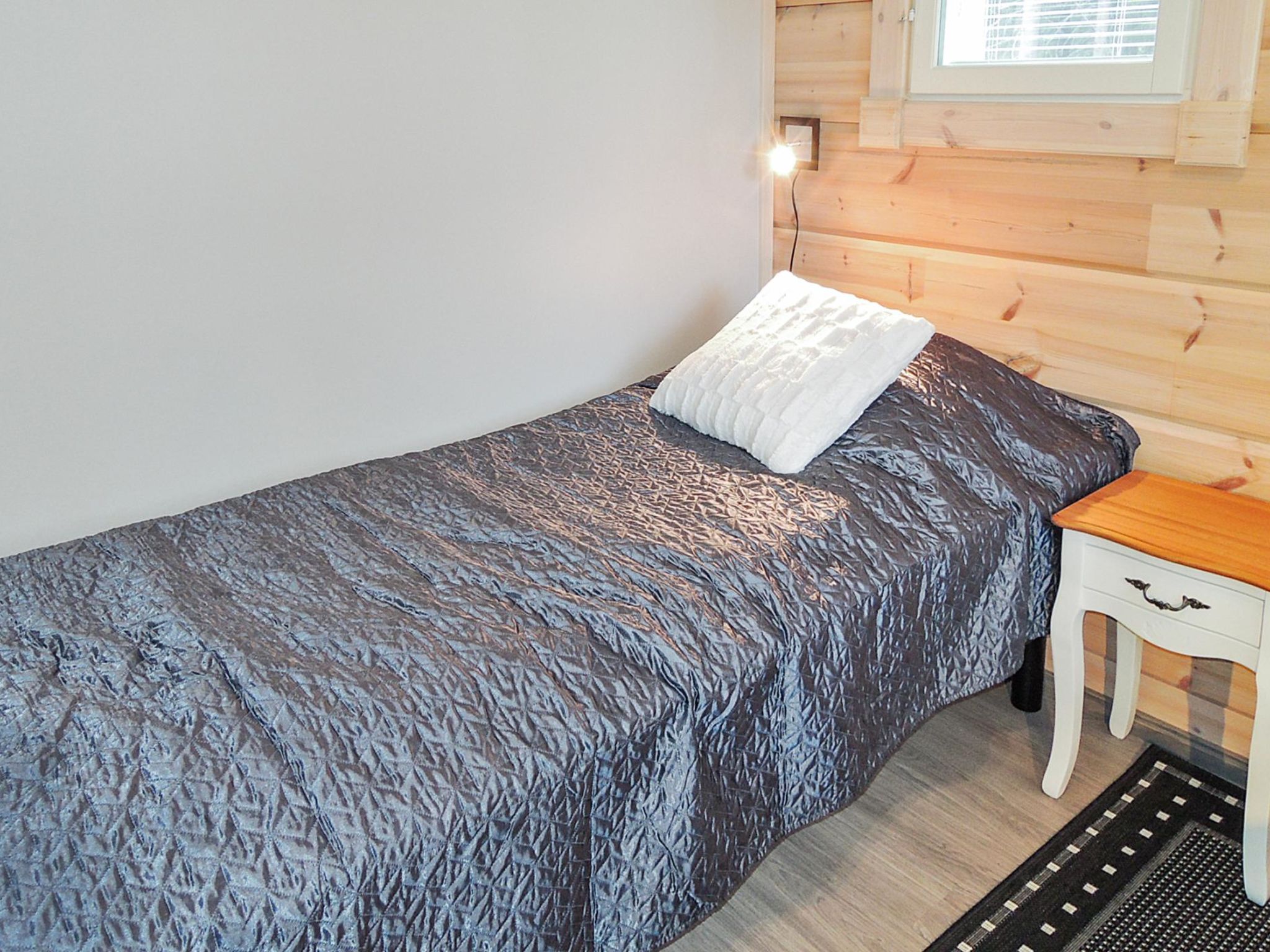 Nesterin helmi-Binnen