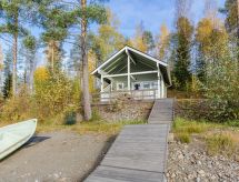 Knusse houten cottage aan het water bij Joensuu - thumbnail 6