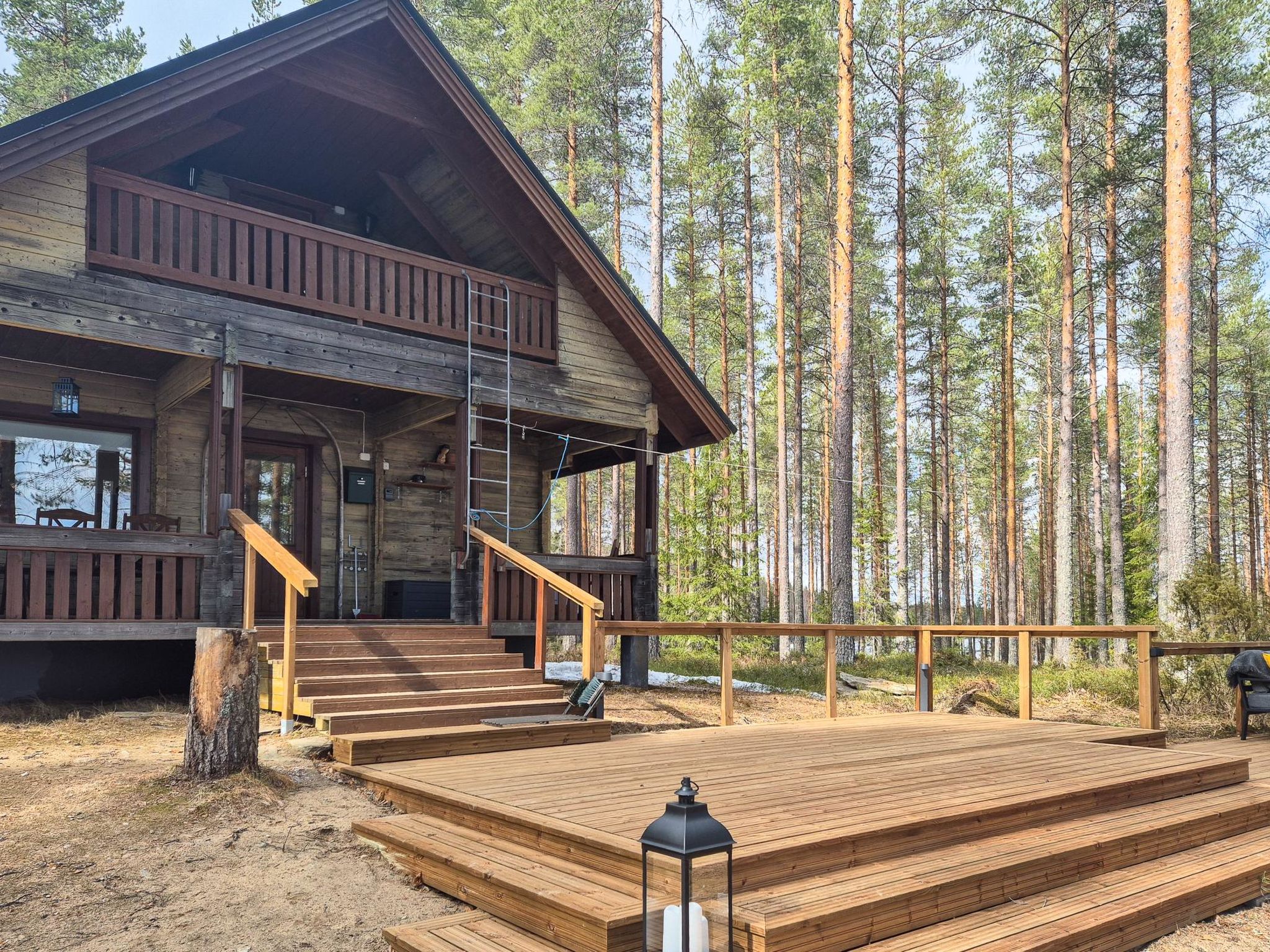 Authentiek Fins meerhuis met houtgestookte sauna en hot tub in Juuka - foto 2