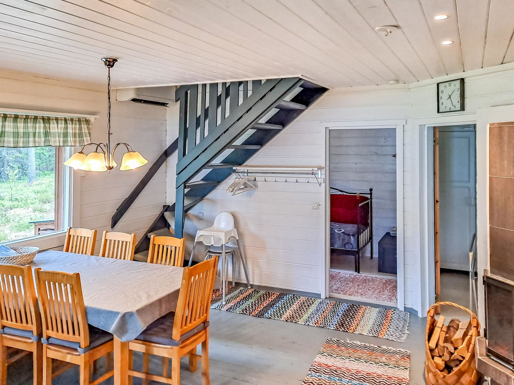 Authentiek Fins meerhuis met houtgestookte sauna en hot tub in Juuka - foto 5
