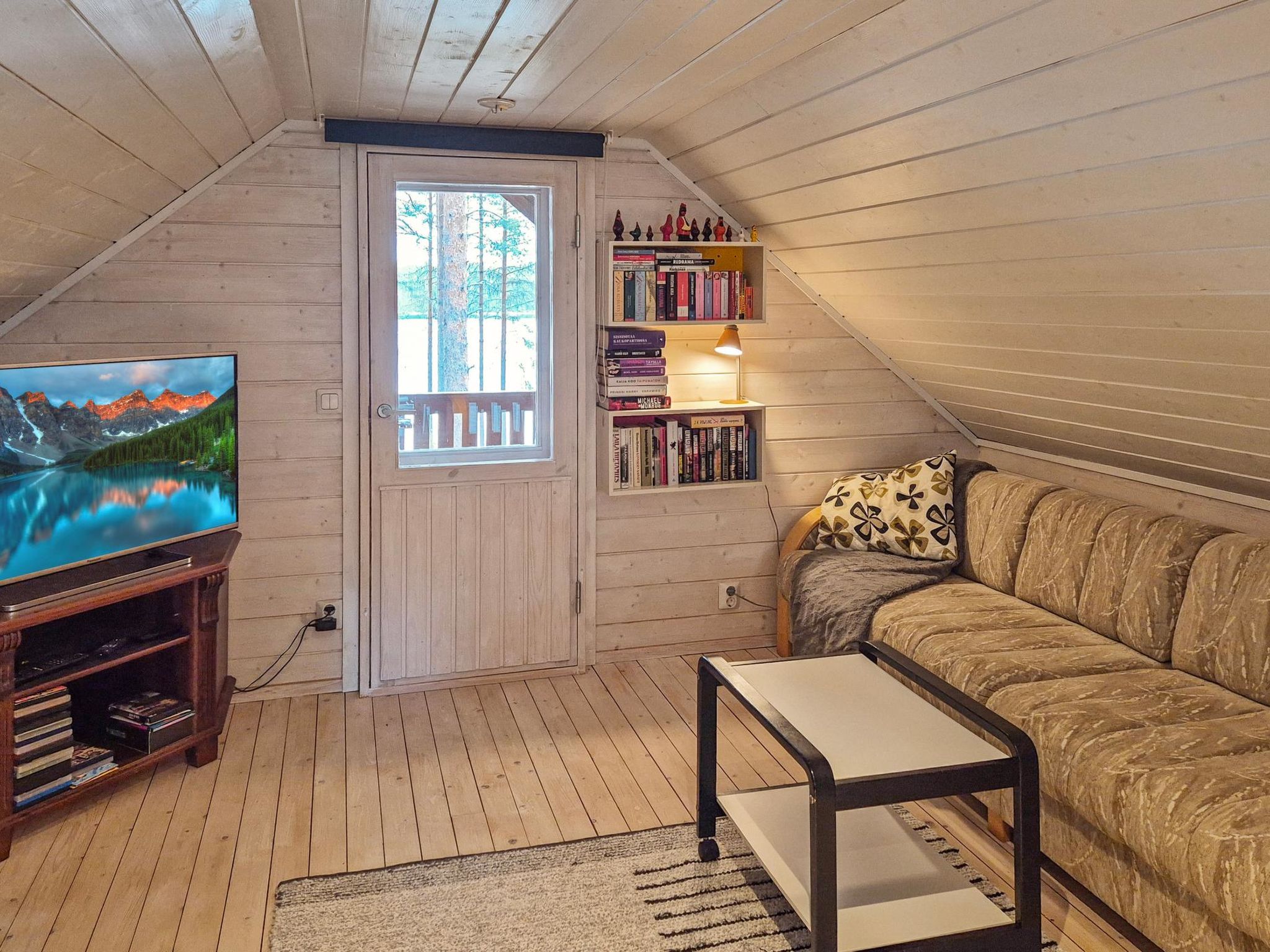 Authentiek Fins meerhuis met houtgestookte sauna en hot tub in Juuka - foto 12