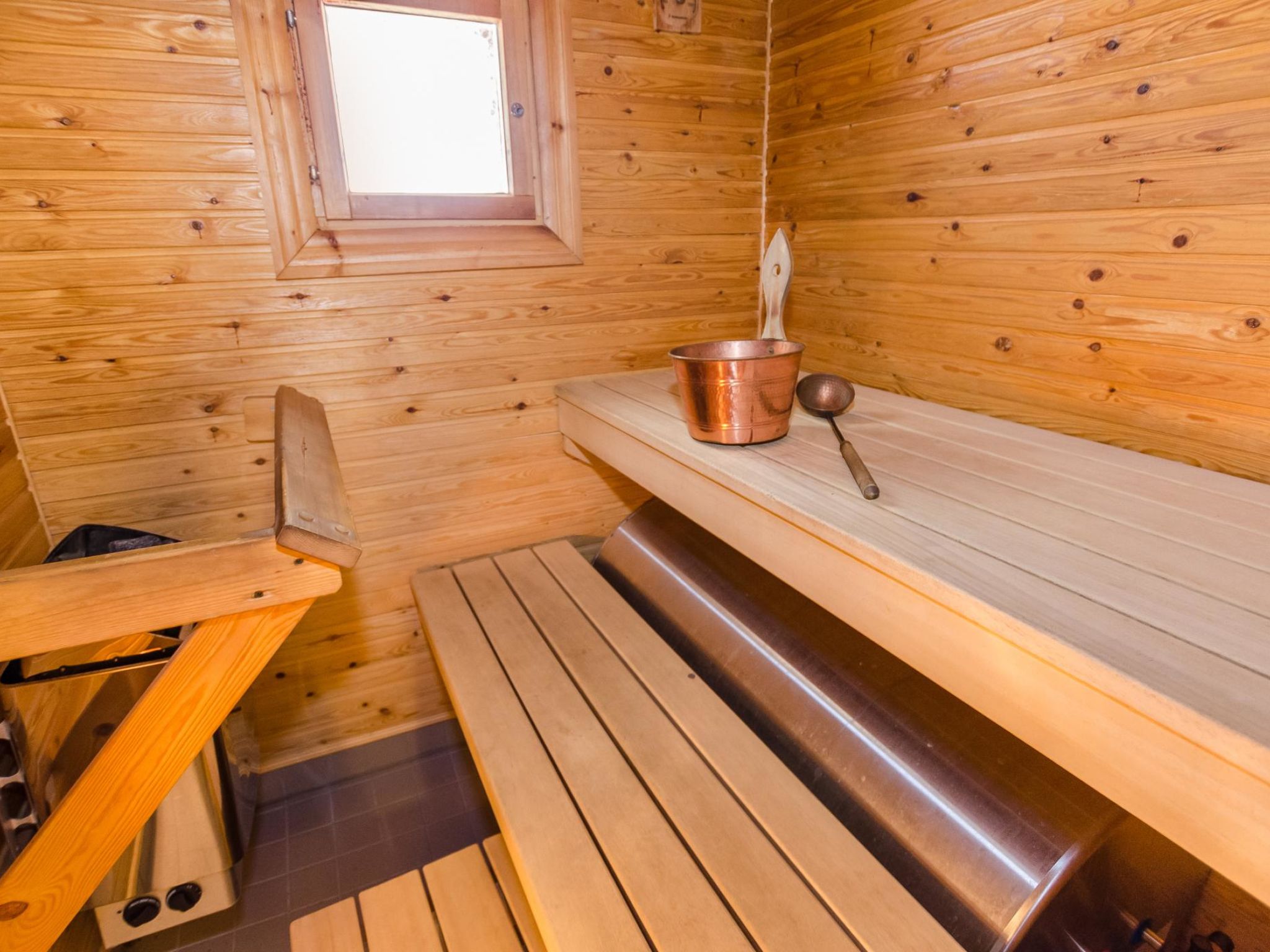 Karjalan heili 17-Binnen