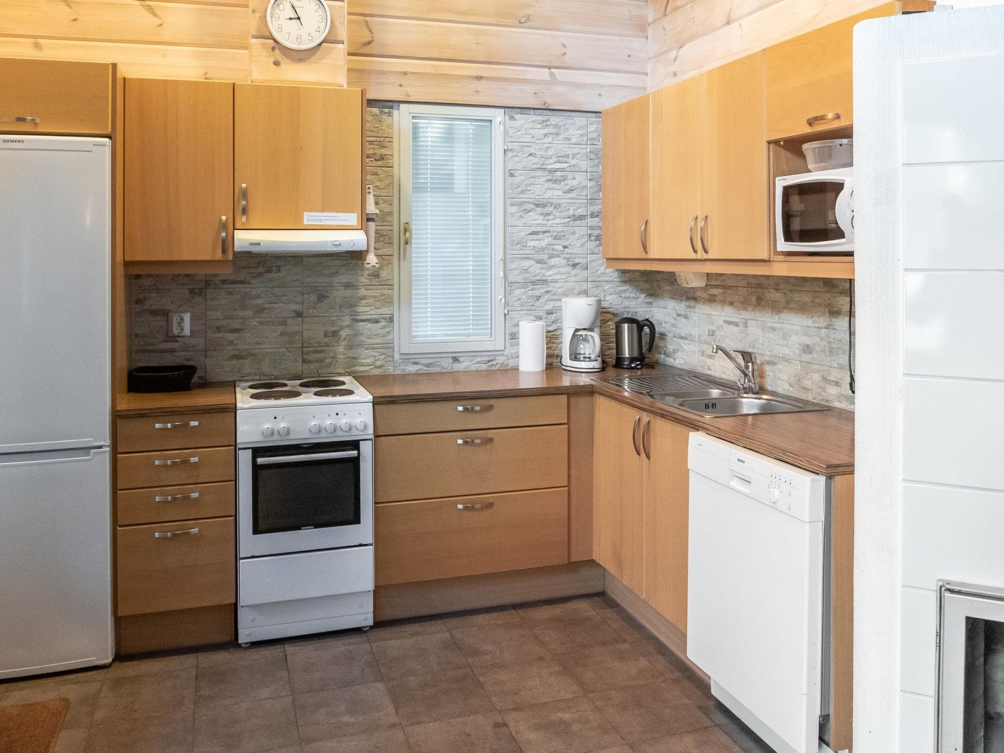 Amero purnu 1-Binnen