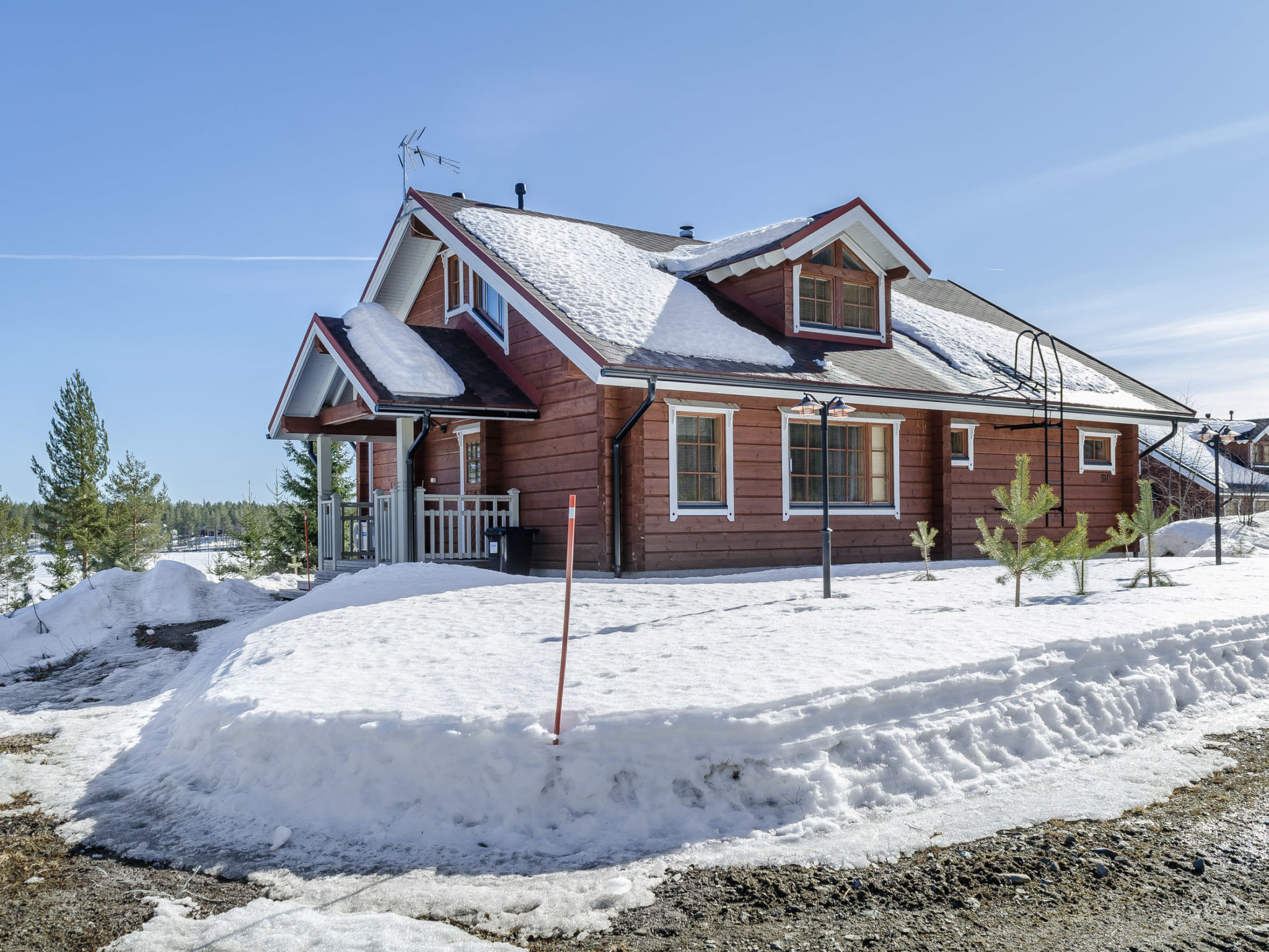 Villa hymy
