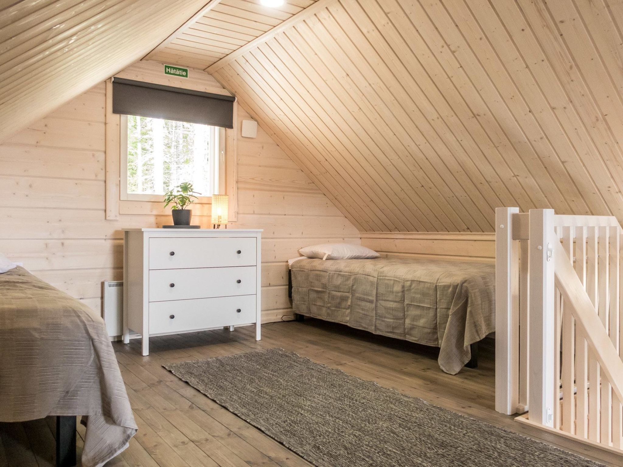 Kolin kangastus apila 1-Binnen