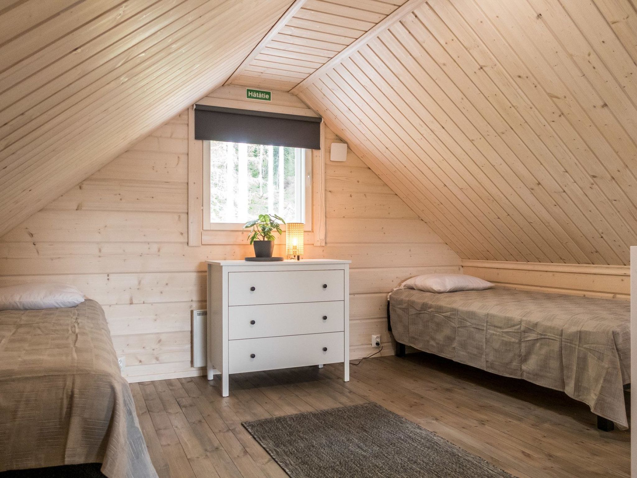 Kolin kangastus kielo 3-Binnen