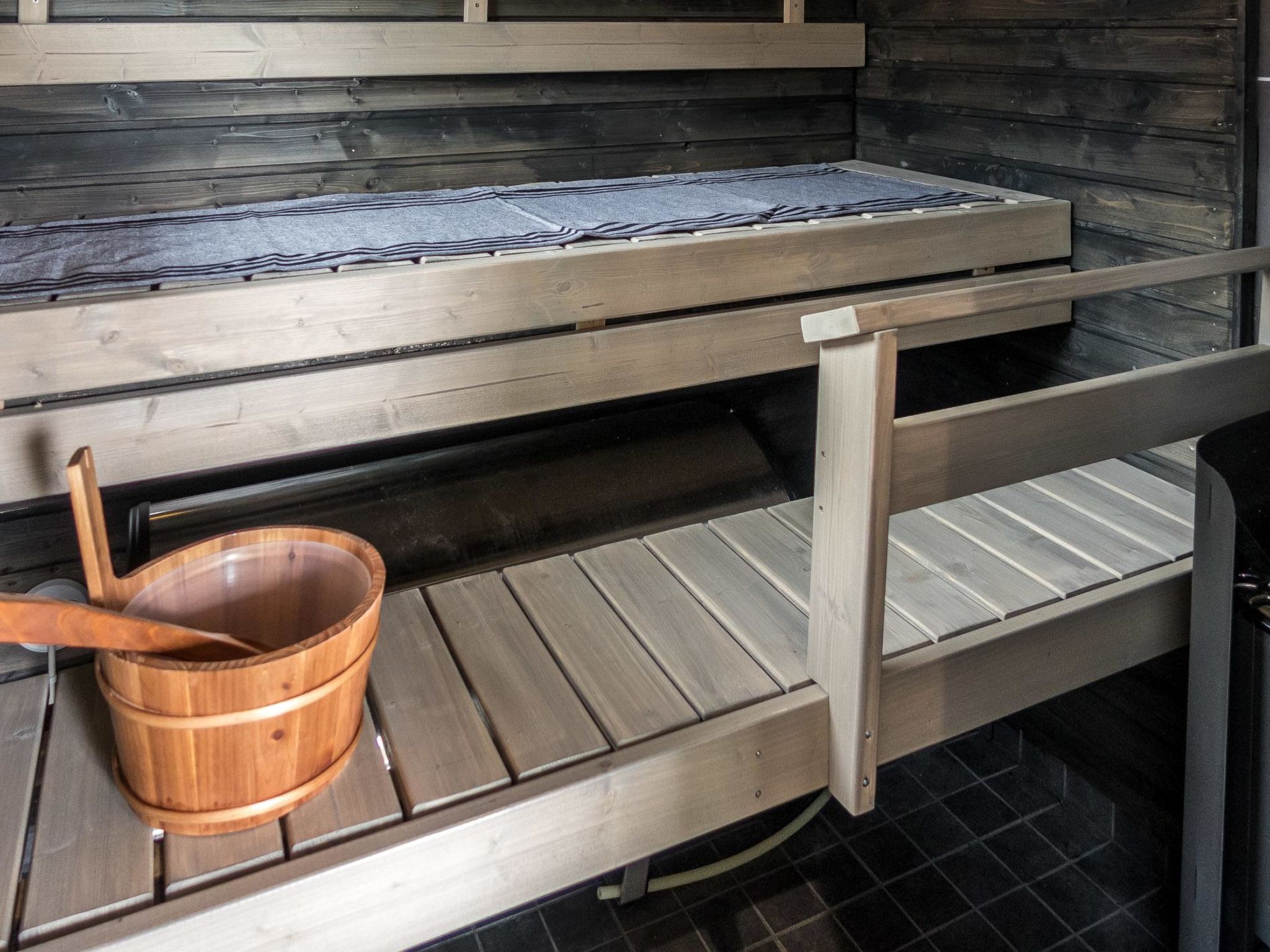 Kolin kangastus kielo 3-Binnen