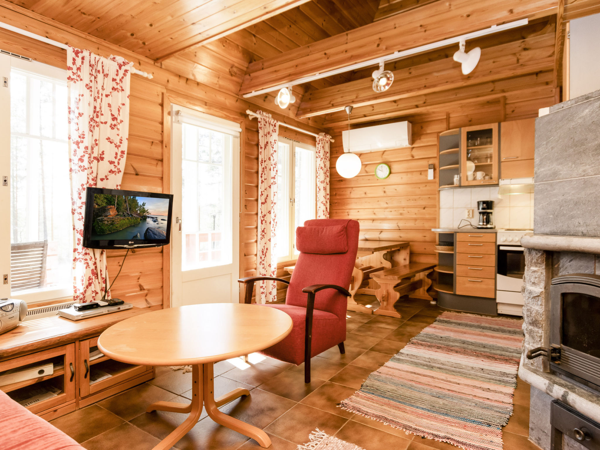 Koli country club b 5 - Drinnen