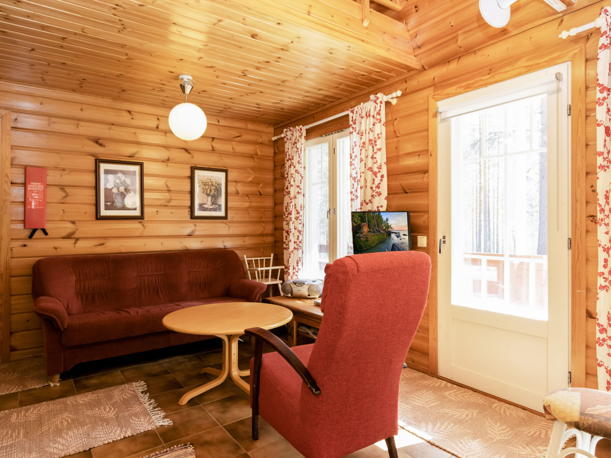 Koli country club b 5 - Drinnen