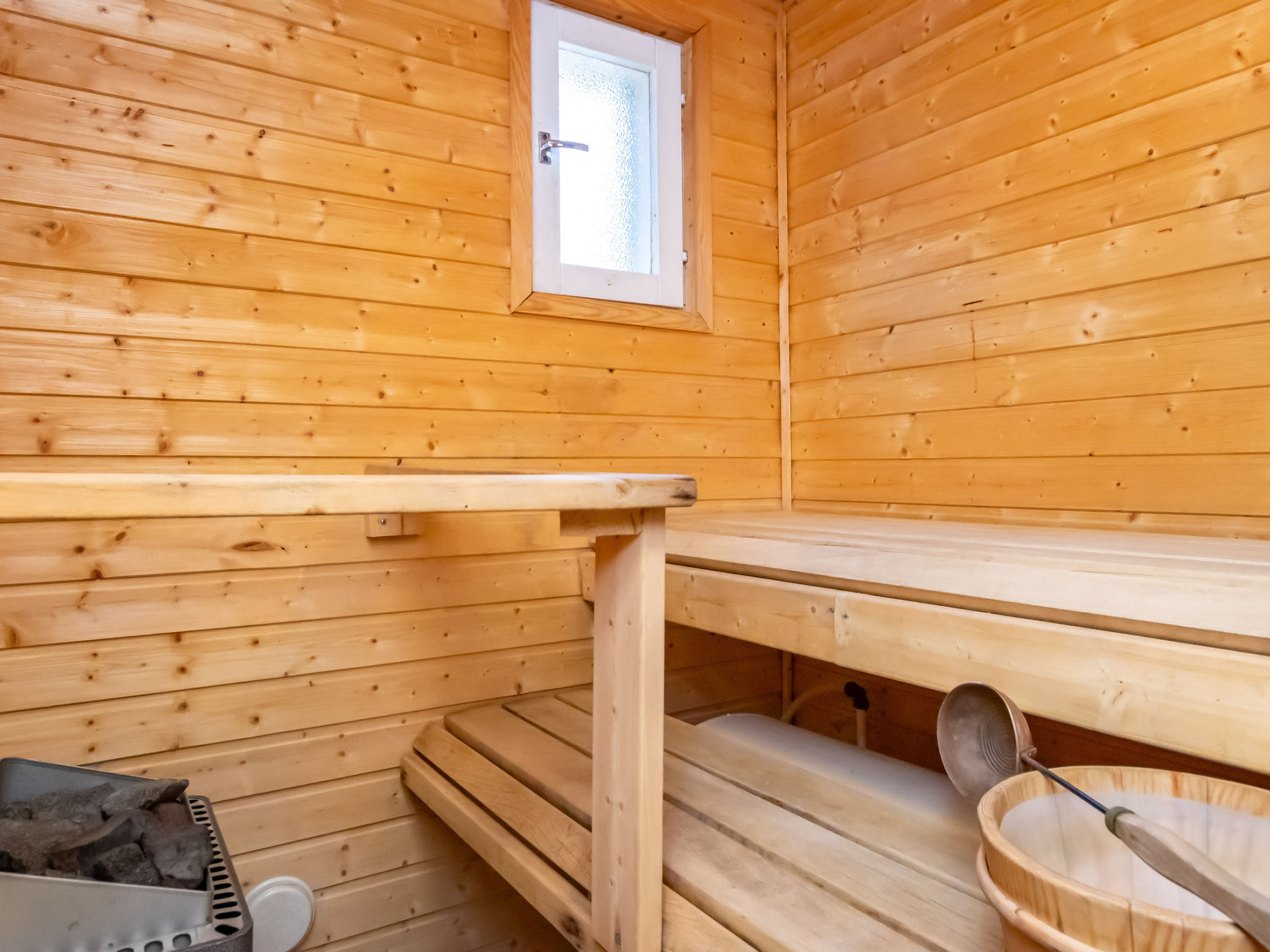 Koli country club d 11 - Drinnen