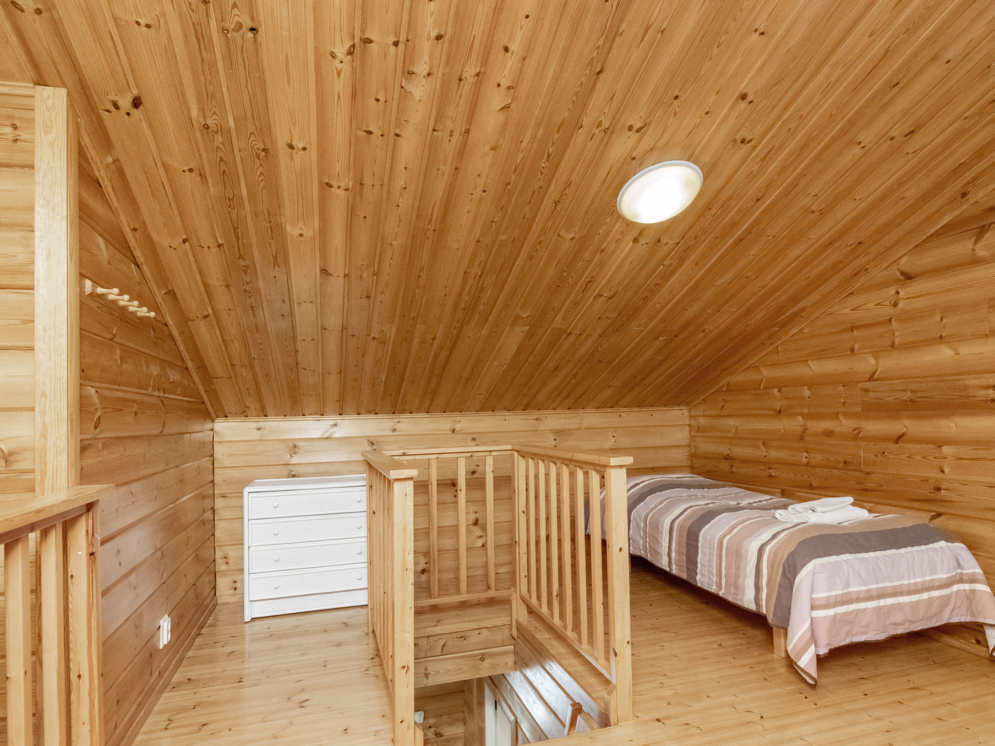 Koli country club d 13 - Binnen