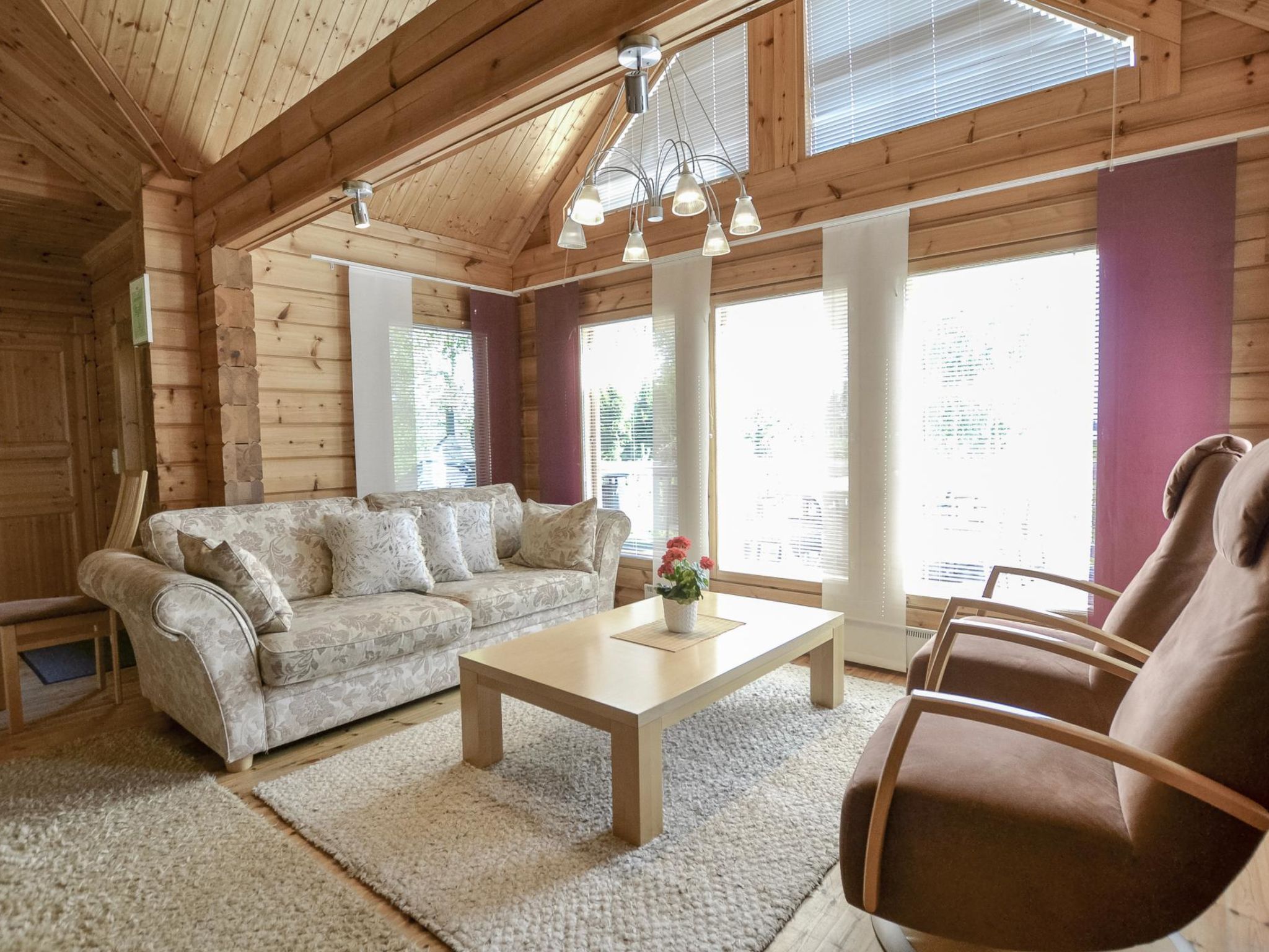 Kannelpirtti 2-Binnen