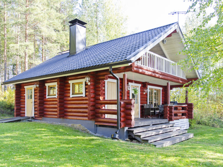 6-persoons vakantiehuis Suvituuli met sauna aan het meer in Liperi in Liperi