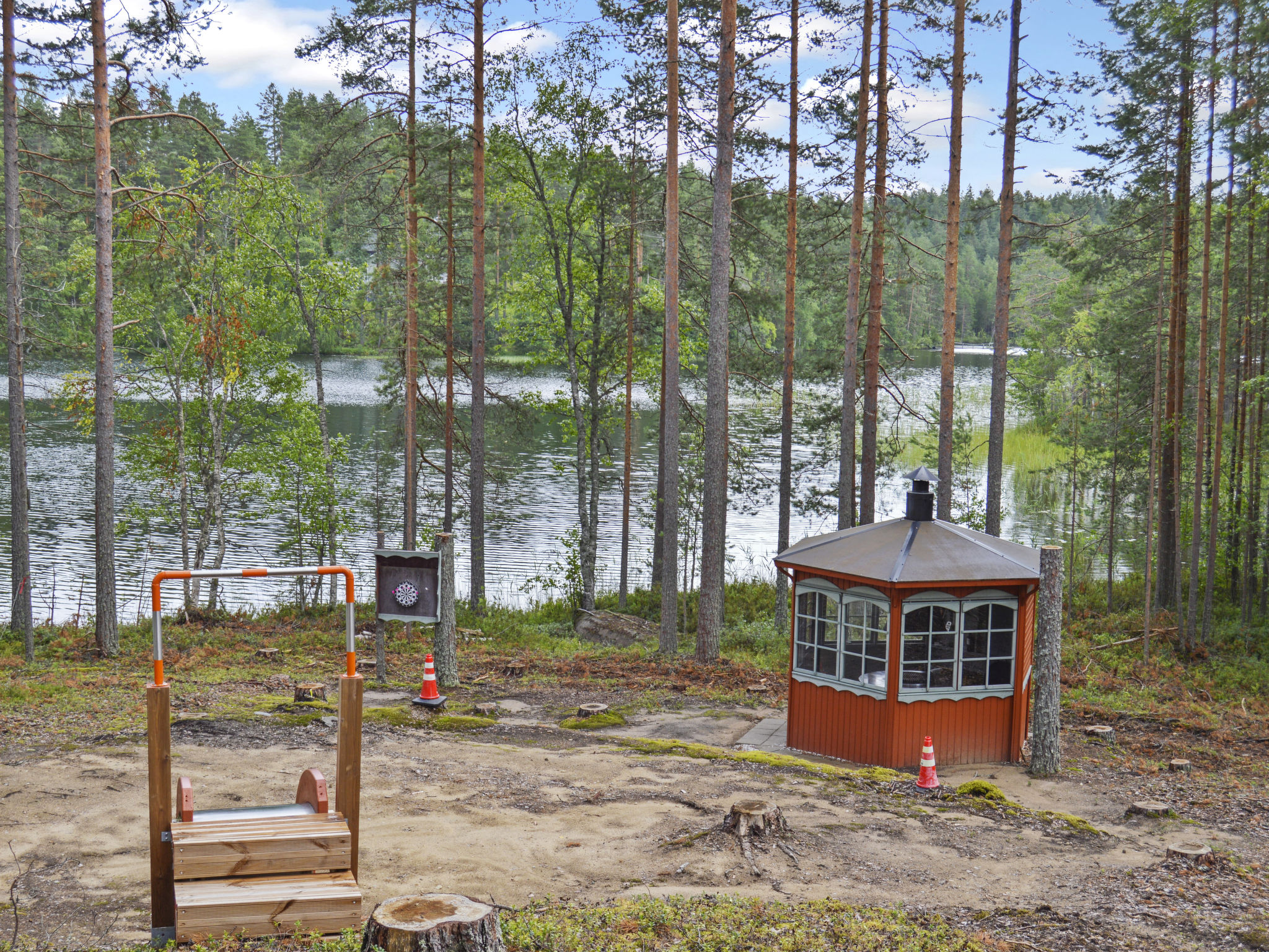 Villa käpytikka - Drinnen