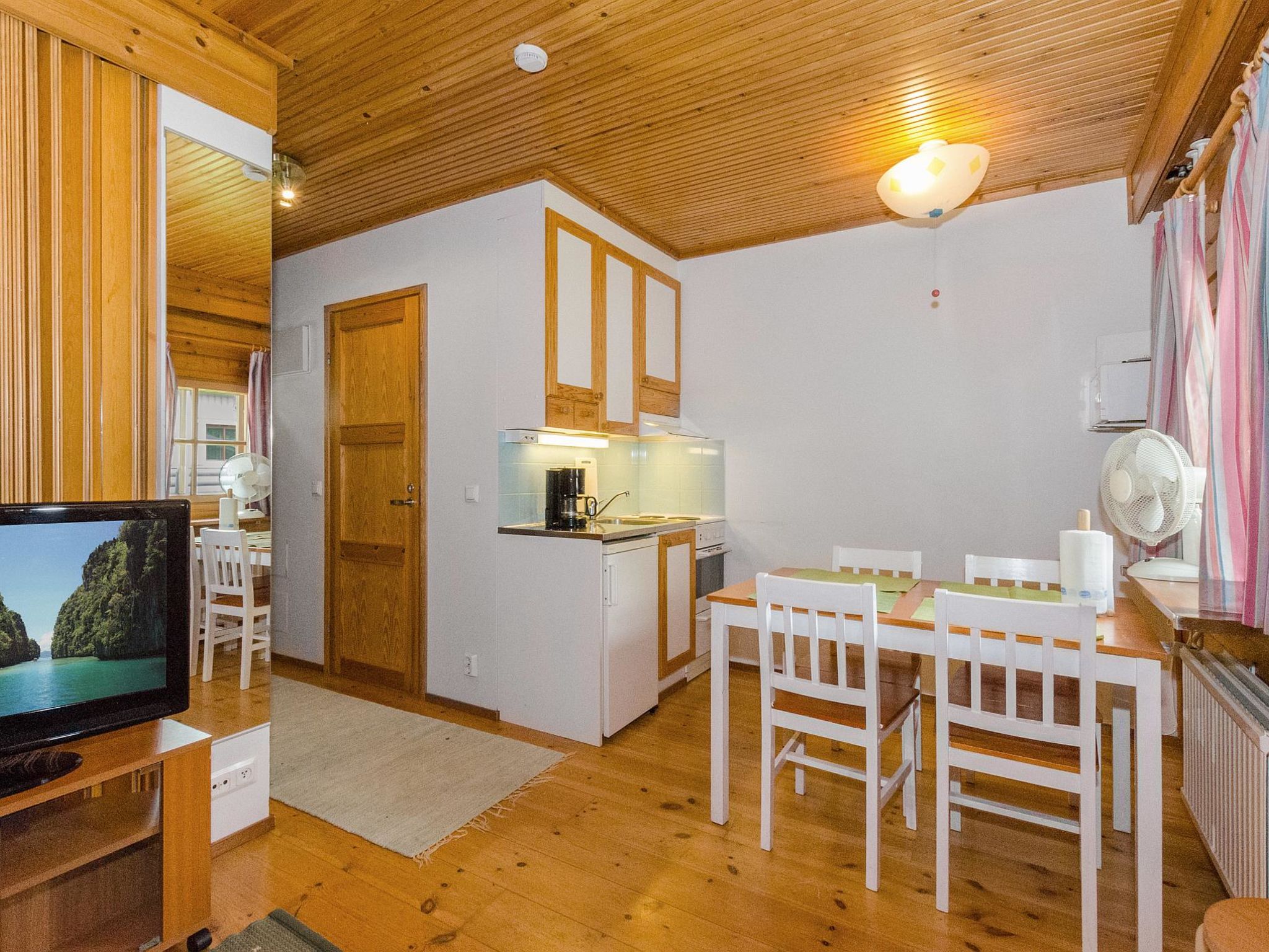 Sotka 7 by bomba-Binnen