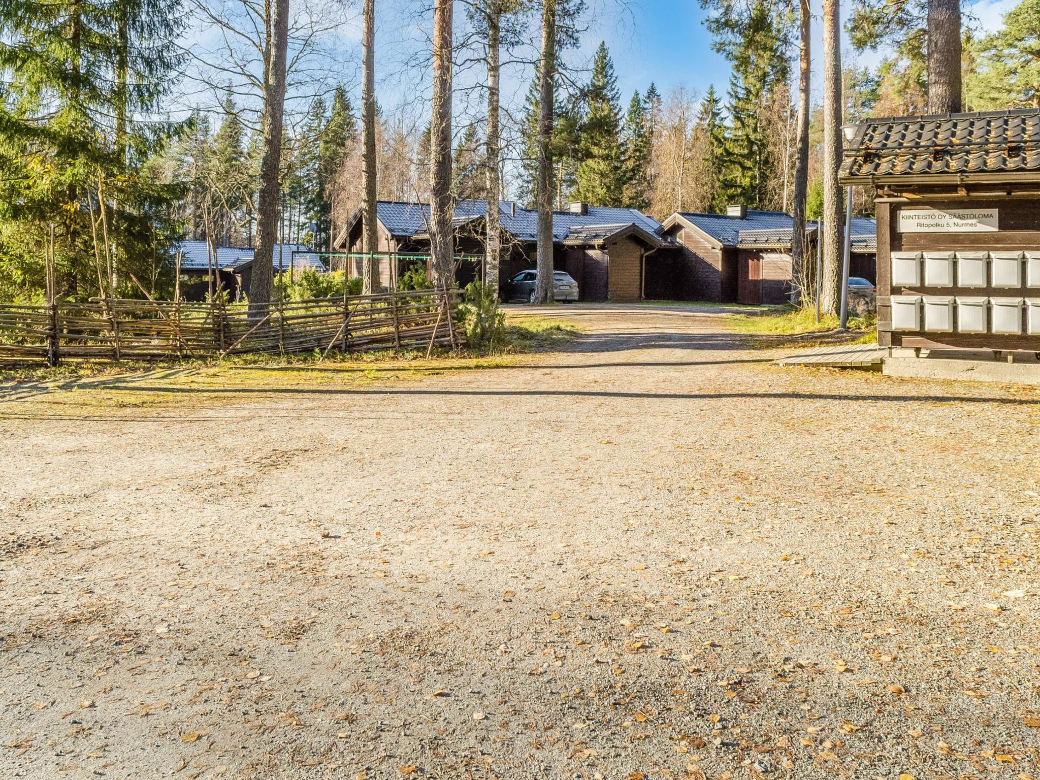 Säästöloma 5 c 10 by bomba - Binnen