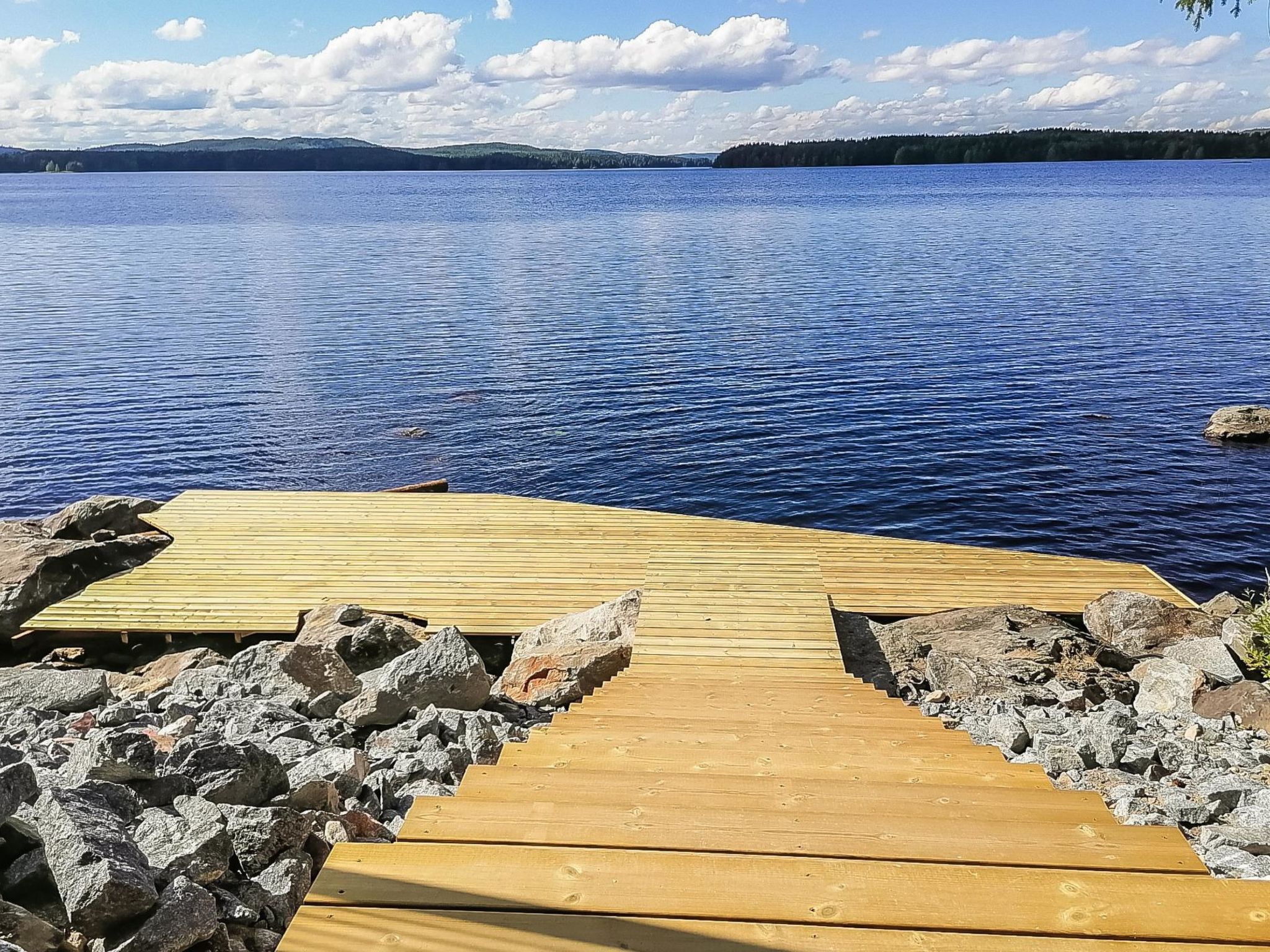 Lakeside villa-Binnen