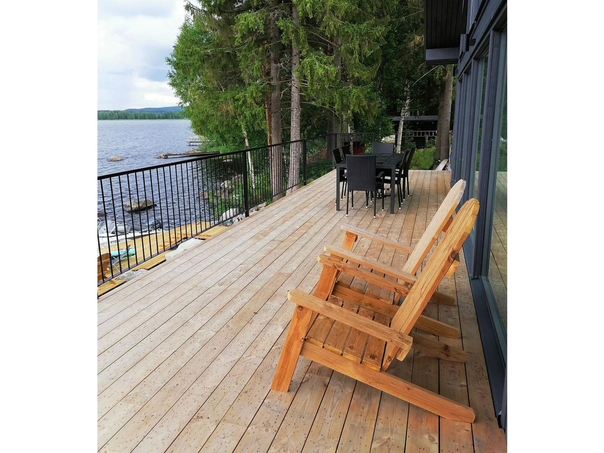 Lakeside villa-Binnen