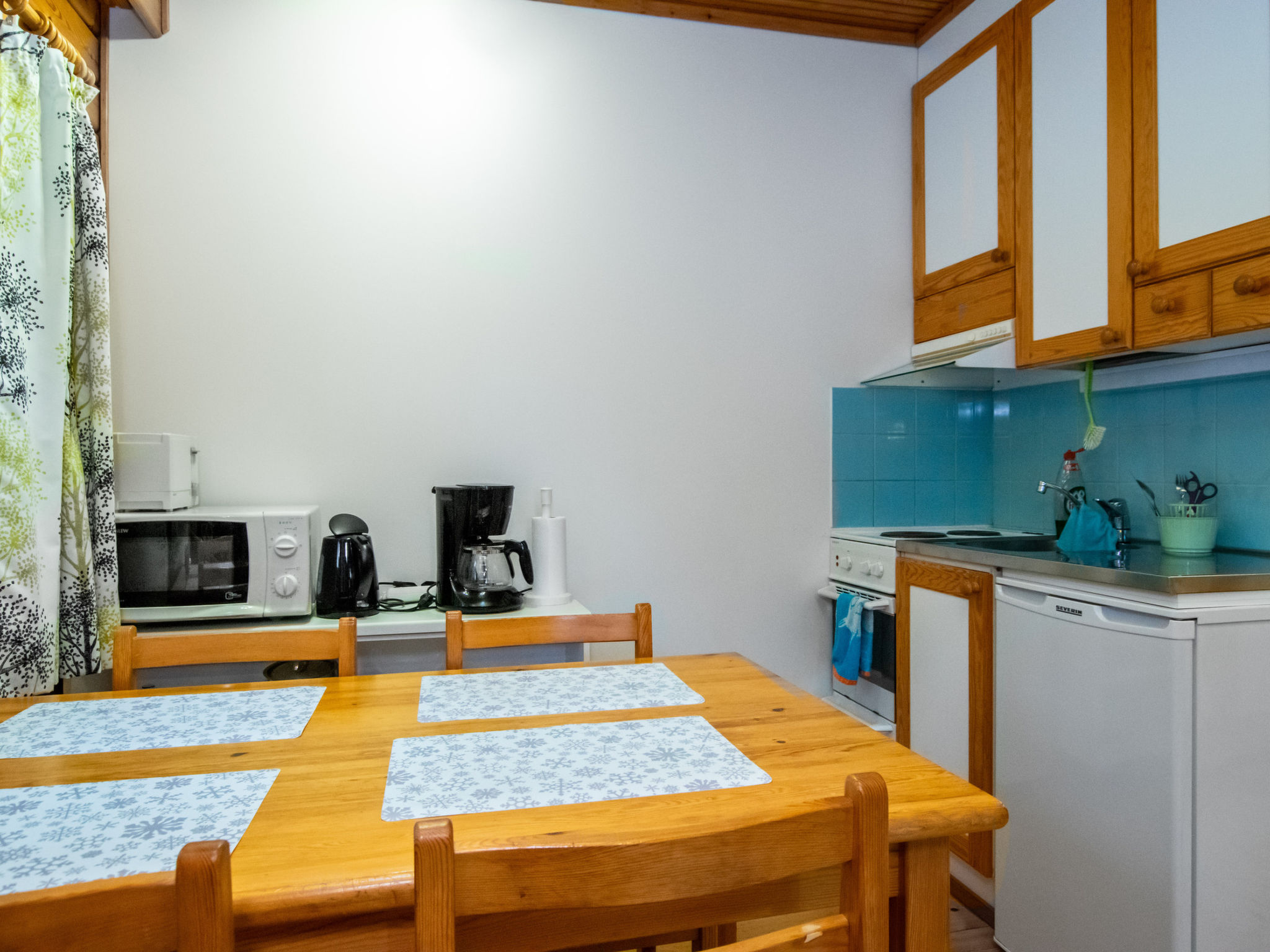 Kulta-käkönen 2 by bomba - Binnen