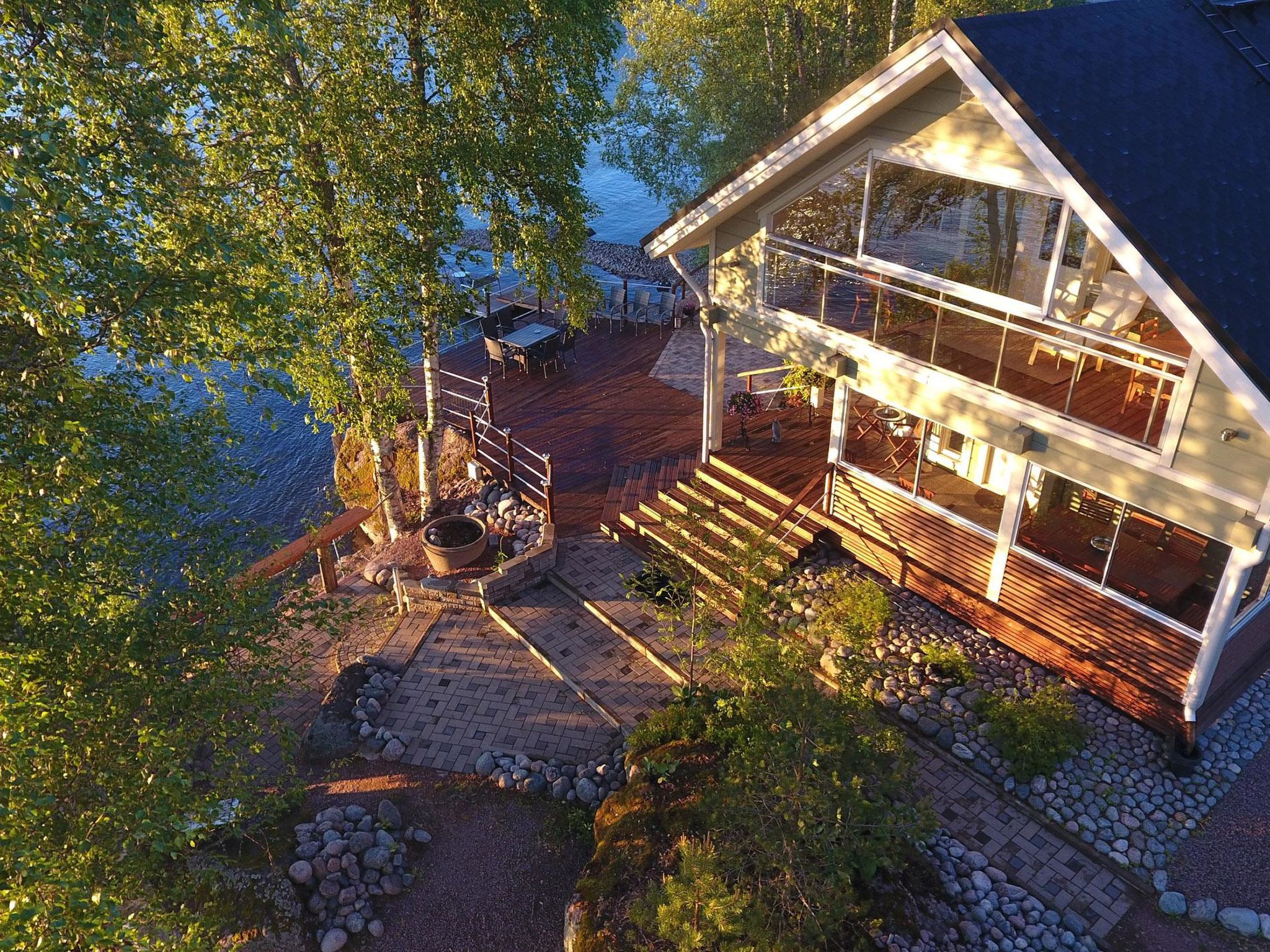 Huvila ferdinand-Binnen