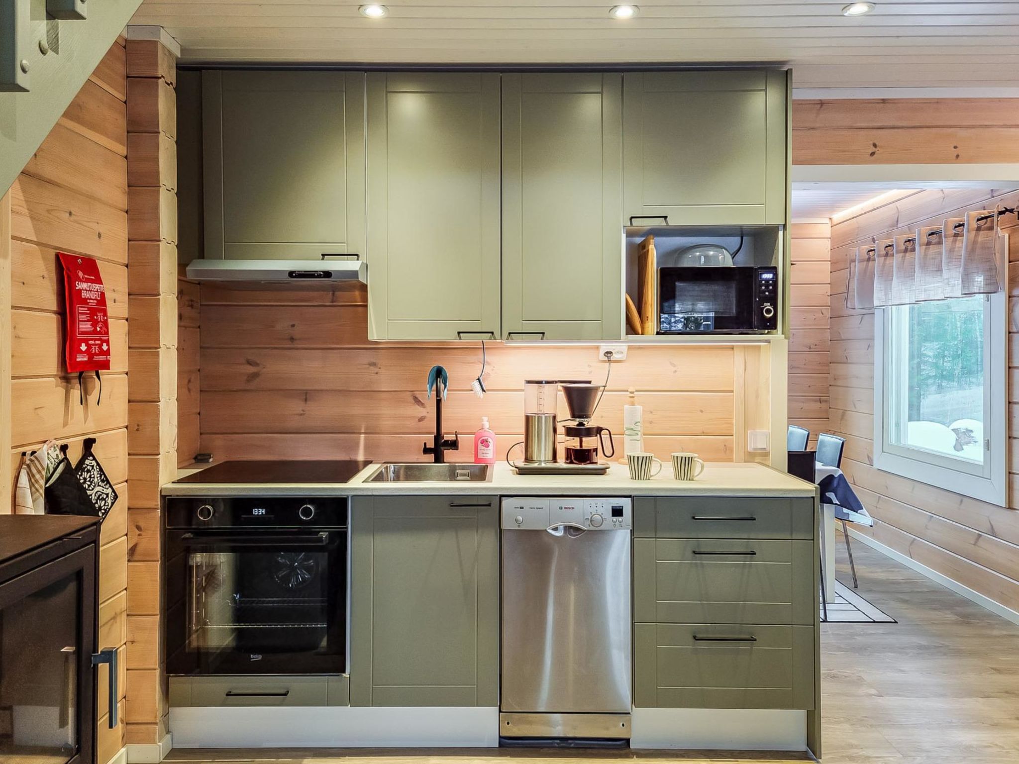 Pyhtään jussila-Binnen