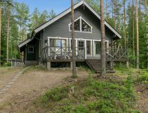 Authentieke Finse blokhut aan het Ilmajärvi-meer bij Ruokolahti - thumbnail 1