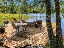 Moderne villa aan het Saimaameer met sauna, jacuzzi en gratis kajaks - thumbnail 5