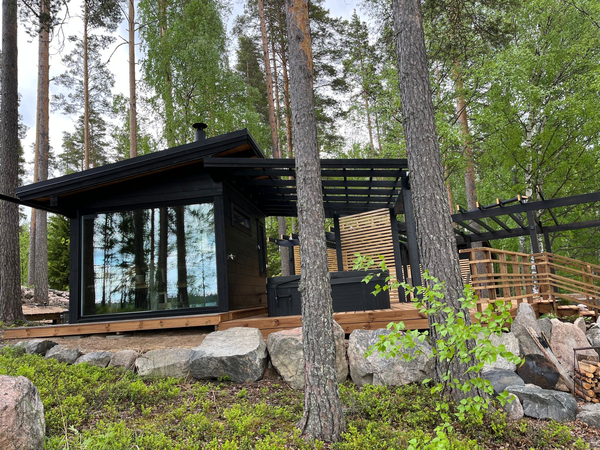 Moderne villa aan het Saimaameer met sauna, jacuzzi en gratis kajaks - foto 33