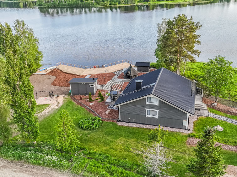 6-persoons vakantiehuis Aurinkopaikka aan het meer in Jämijärvi in Jämijärvi