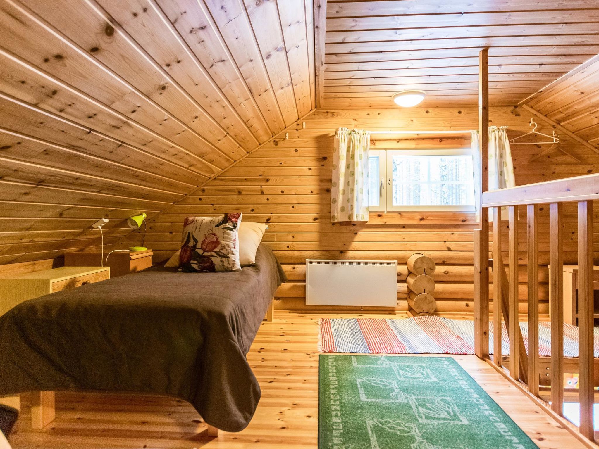 Kilpolan karoliina-Binnen