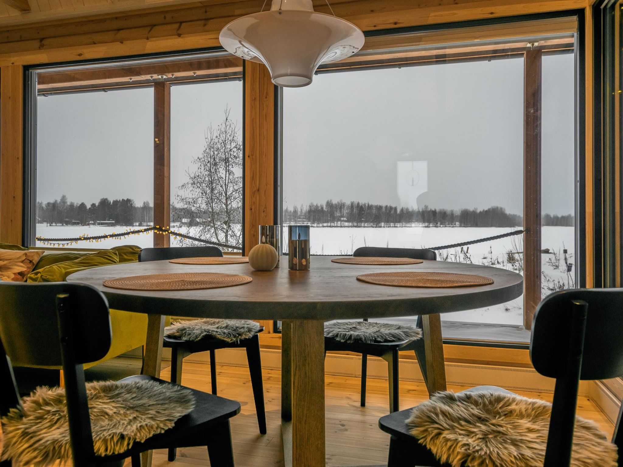 Villa rantakoivikko-Binnen