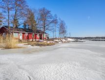 Långahuset: Ruim vakantiehuis aan het meer in Kemiönsaari voor 6 personen - thumbnail 4