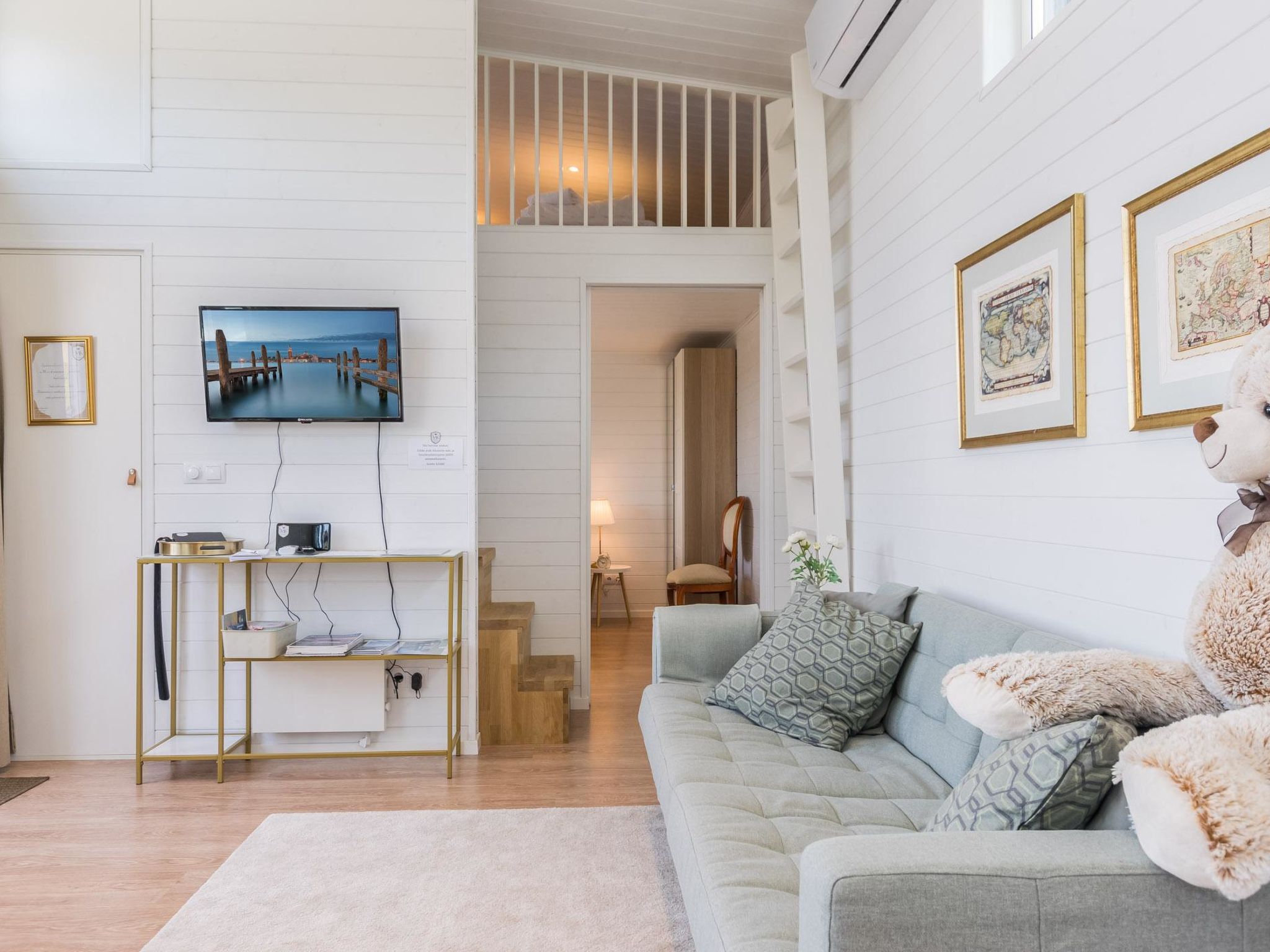 Villa mimosa 37-Binnen