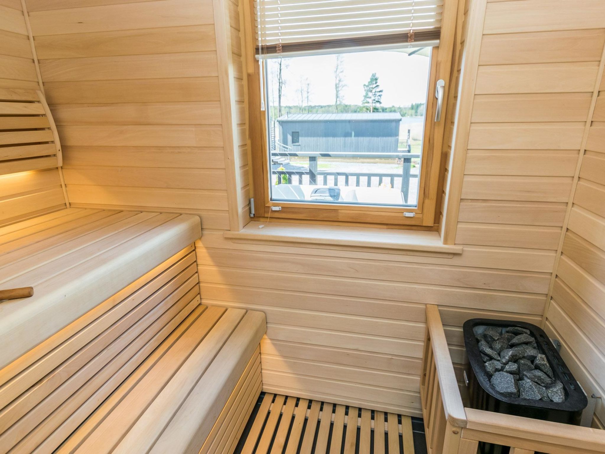 Villa mimosa 37-Binnen