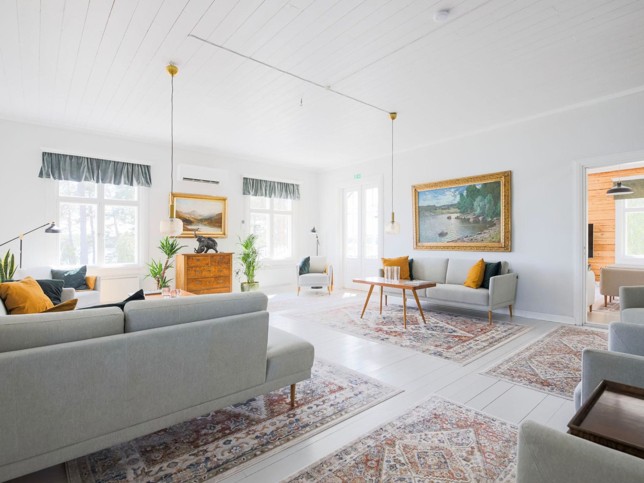 Kapteenin huvilat-Binnen