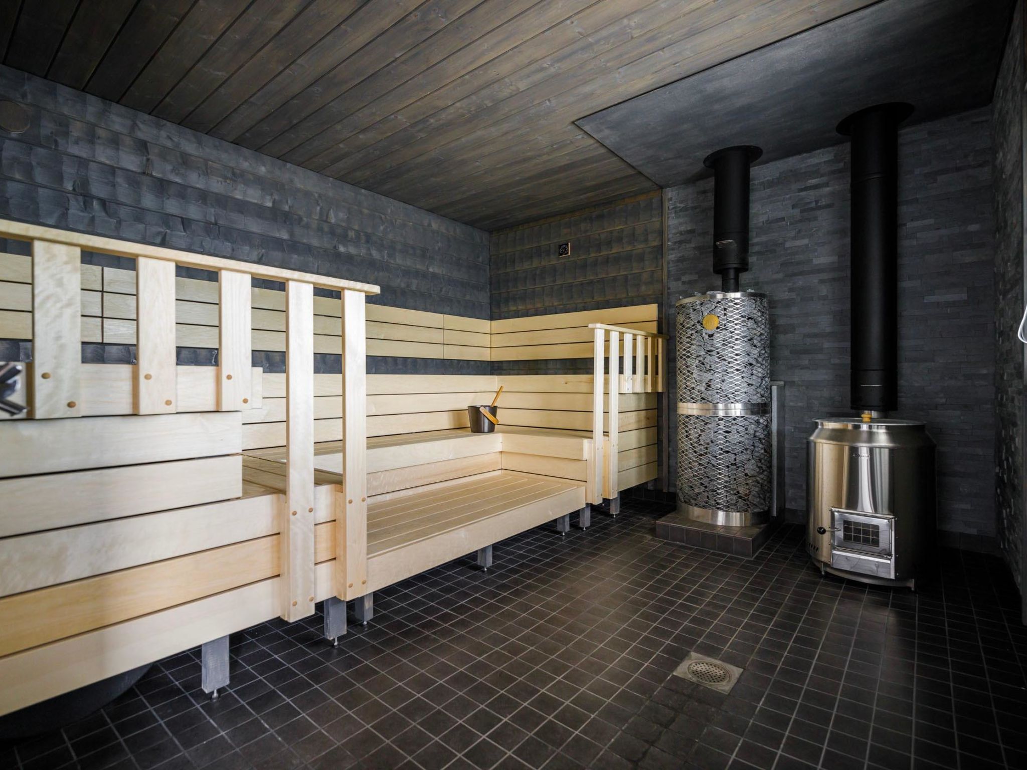 Kapteenin huvilat-Binnen