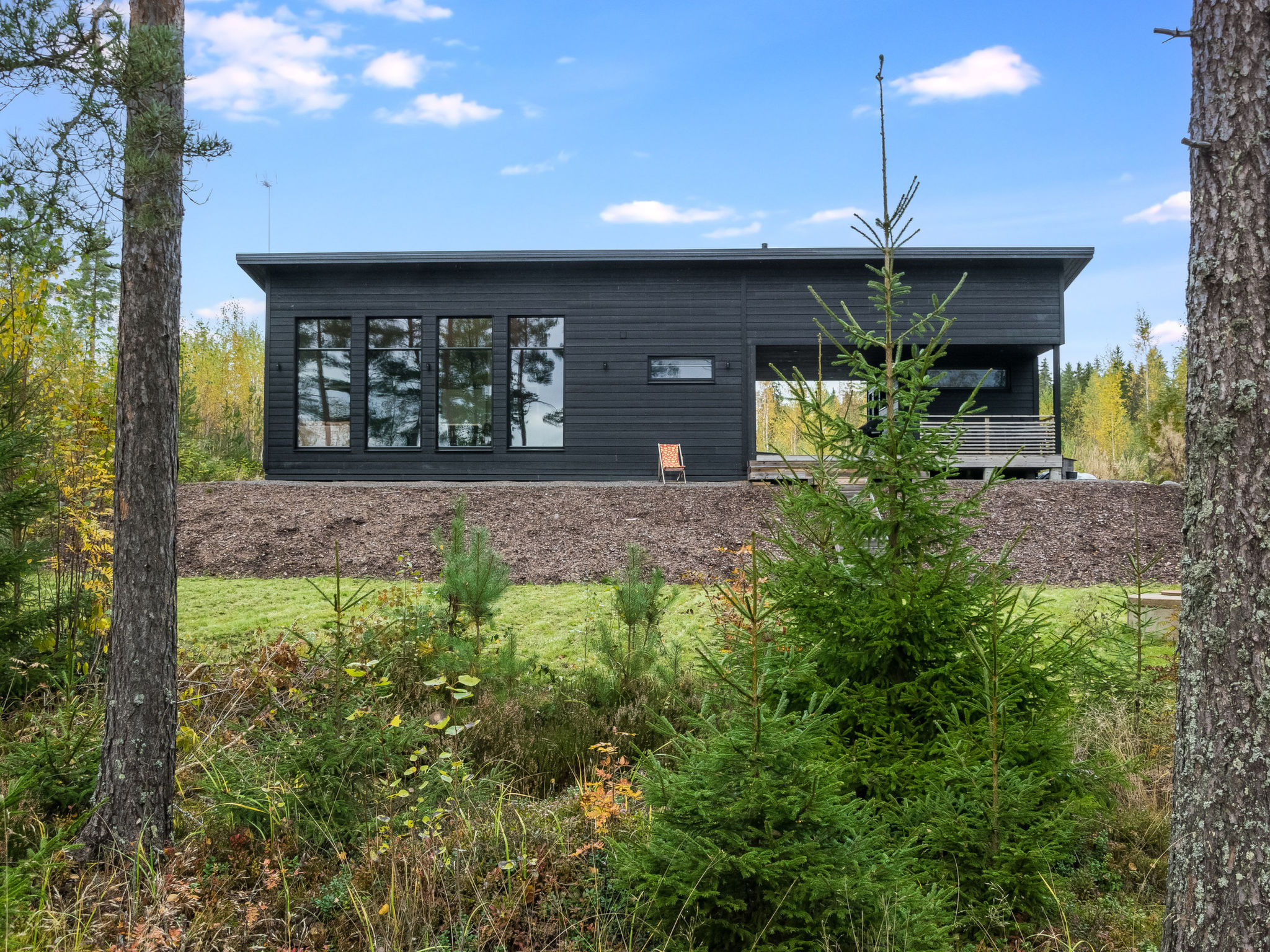 Duurzame houten villa aan het meer met sauna en eigen boothuis - foto 2