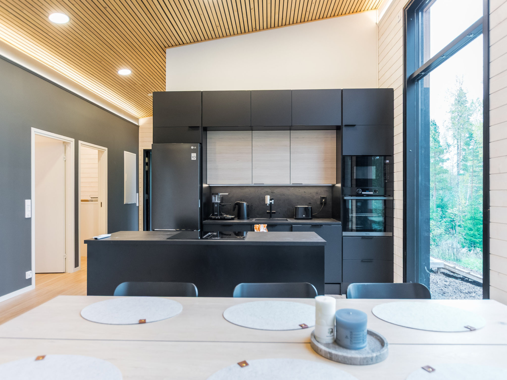 Duurzame houten villa aan het meer met sauna en eigen boothuis - foto 7