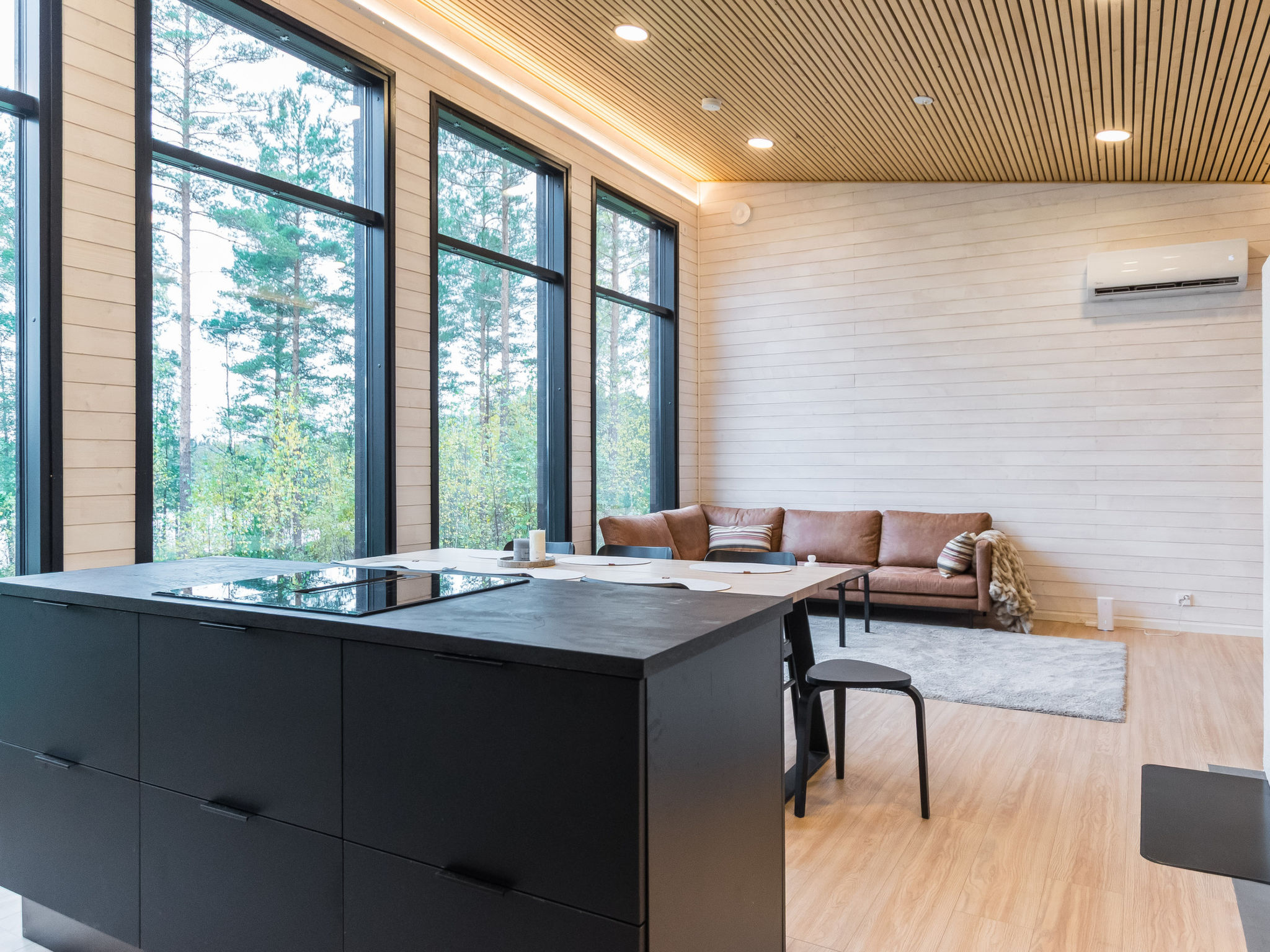Duurzame houten villa aan het meer met sauna en eigen boothuis - foto 9